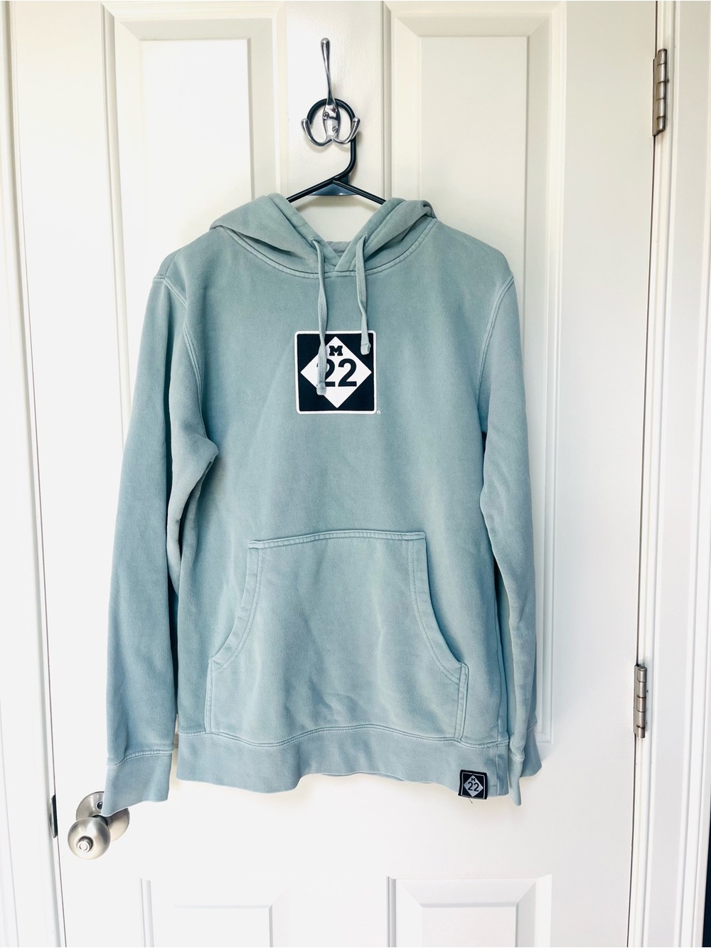 M-22 Northern Michigan Sea-Foam Green Oversized Hoodie women’s Sz XS
